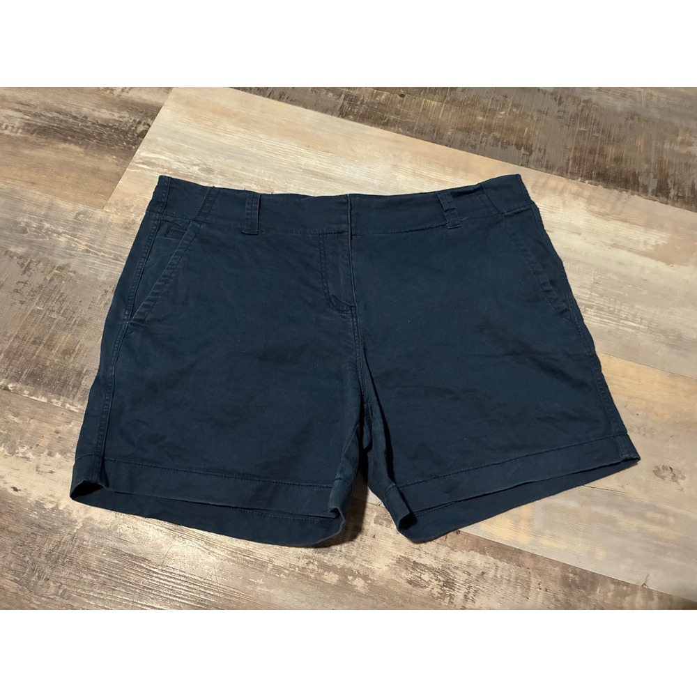 Vineyard Vines Womens Navy Blue Chino Shorts Size 10 Whale Logo Preppy Everyday